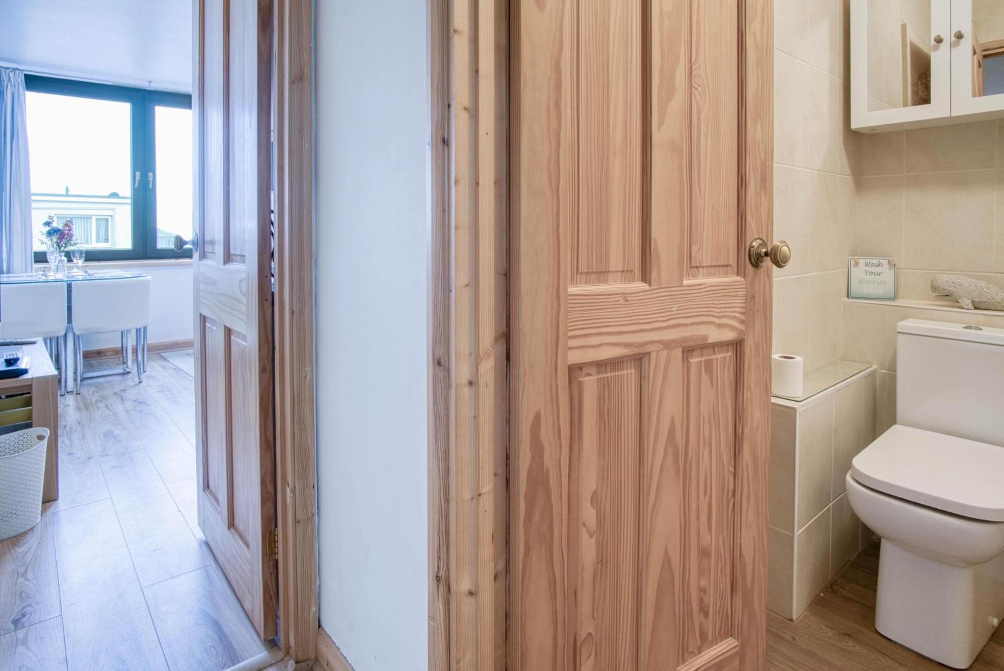 Harbour Hideaway - 1 Bedroom Apartment - Saundersfoot Eksteriør billede